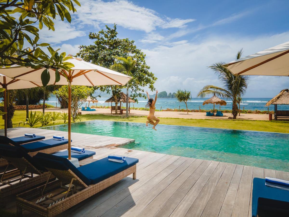 Segara Lombok Beach Resort Селонг Беланак Екстериор снимка