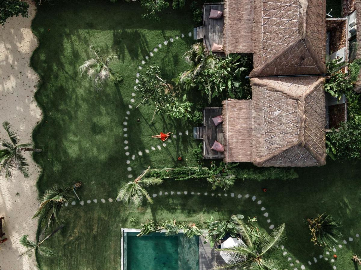 Segara Lombok Beach Resort Селонг Беланак Екстериор снимка