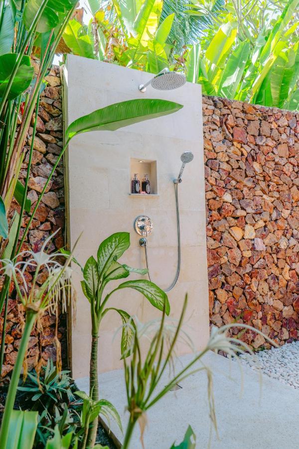 Segara Lombok Beach Resort Селонг Беланак Екстериор снимка